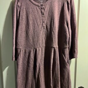 Fleecy three-quarter sleeve dress